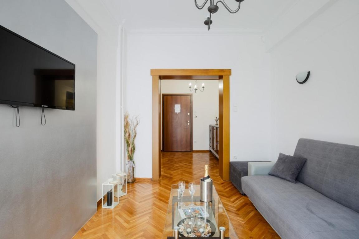 Athenaeum Acropolis Residence 1Min To Museum Exterior photo